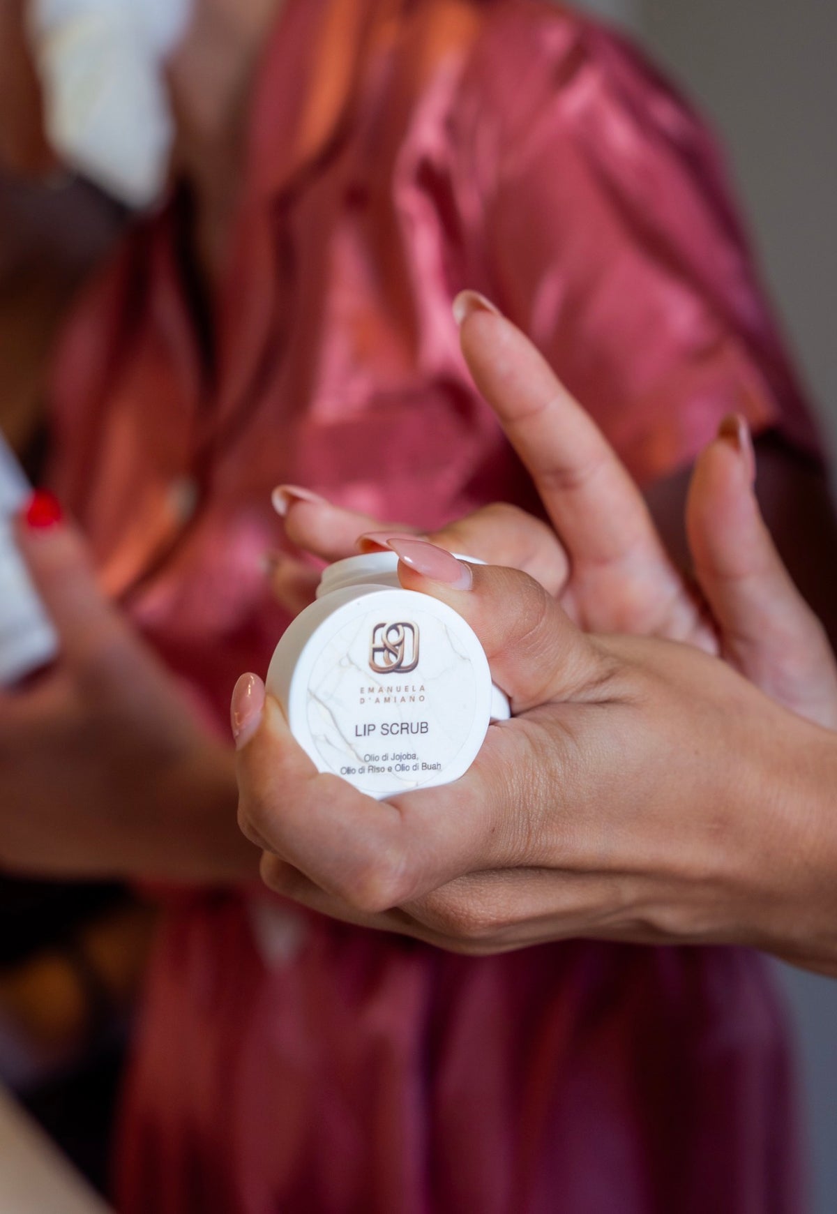 LIP SCRUB
